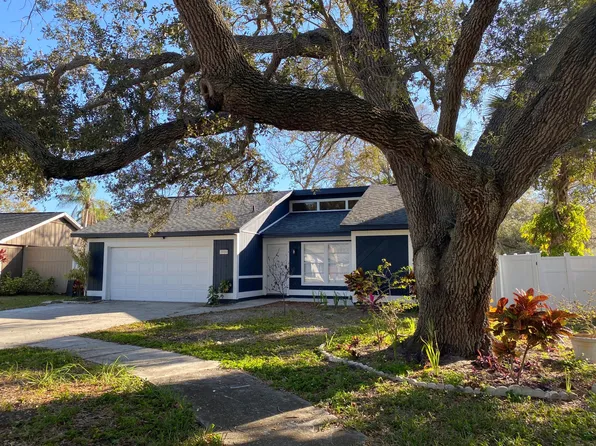 2900 Woodpine Ct #A, Sarasota, FL 34231