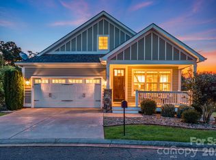 76 Rose Creek Rd, Leicester, NC 28748