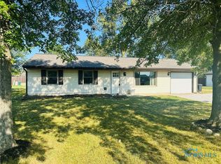 4320 W Rolling Mdws, Defiance, OH 43512