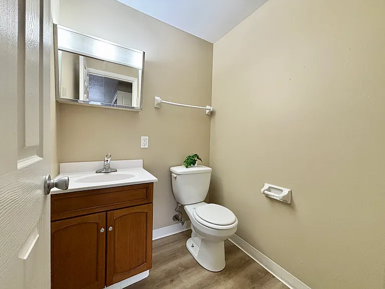 12 Capitol View Ter #7 — Photo 10