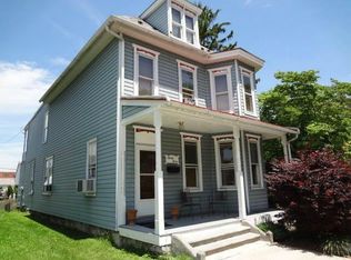 33 E Penn Ave, Cleona, PA 17042