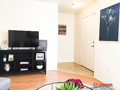 5th image of 600 Hosking Ave APT 5D