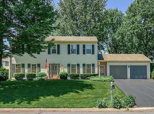 1098 Mill Mar Rd, Lancaster, PA