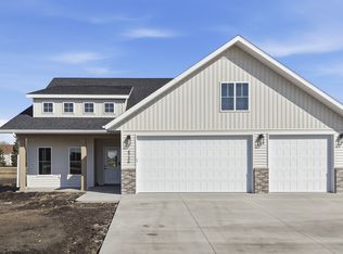 4736 Hampton Loop S, Moorhead, MN 56560