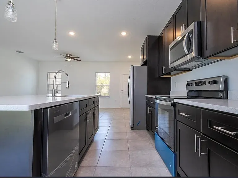 16919 SW 37th Terrace Rd — Photo 24