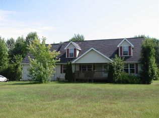 10345 Bunton Rd, Willis, MI 48191