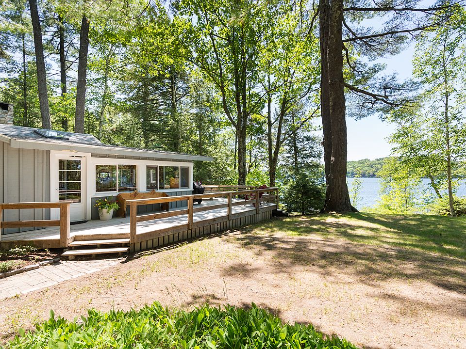 19 Quimby Rd, Meredith, NH 03253 Zillow