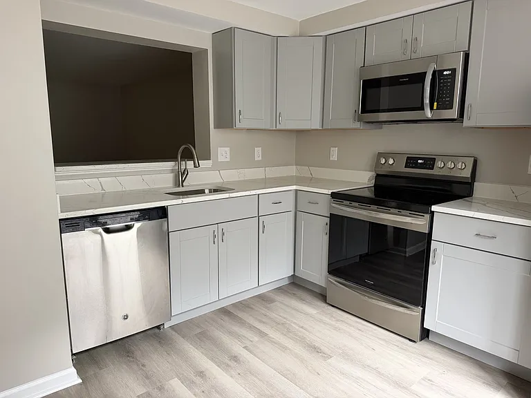 8986 Chesapeake Lighthouse Dr — Photo 2
