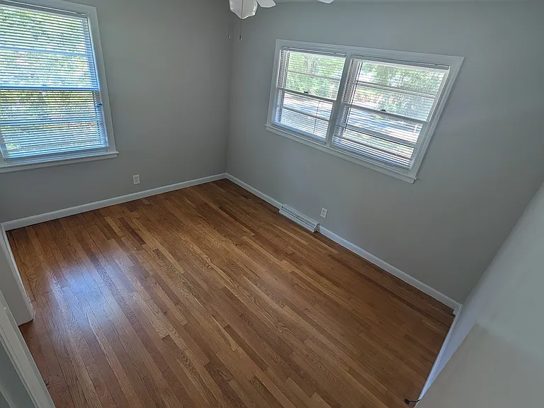 618 Morreene Rd — Photo 7
