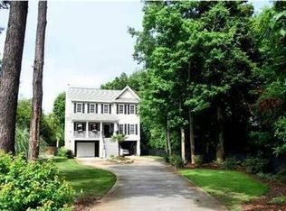 1446 Appling Dr, Mount Pleasant, SC 29464