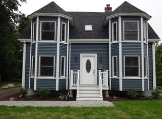 56 Thatcher St, Bangor, ME 04401