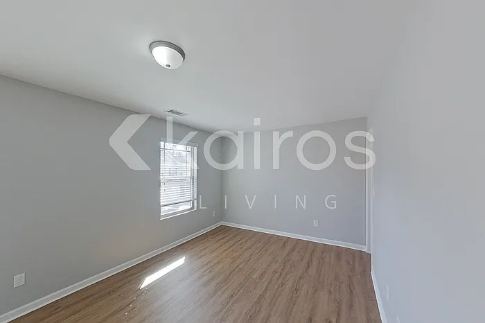 1332 Bass Ln — Photo 16