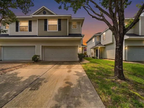 8922 Elm Drake Ln, Humble, TX 77338