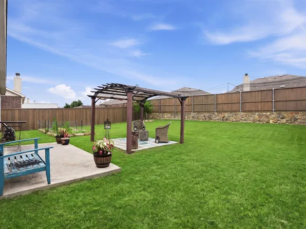 1628 Trace Dr, Aubrey, TX 76227