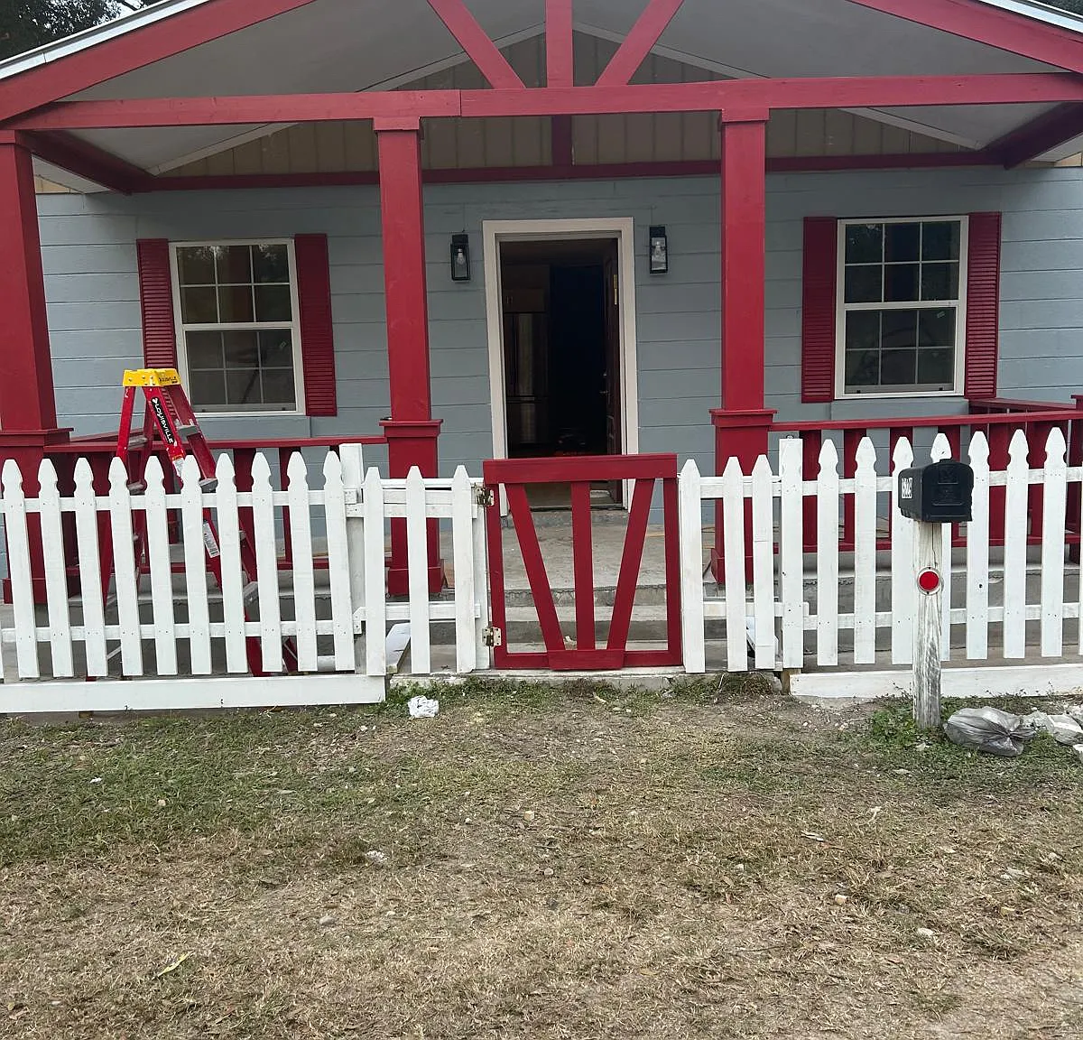 3 bed, 1136 sqft, $1,600 — Photo 1