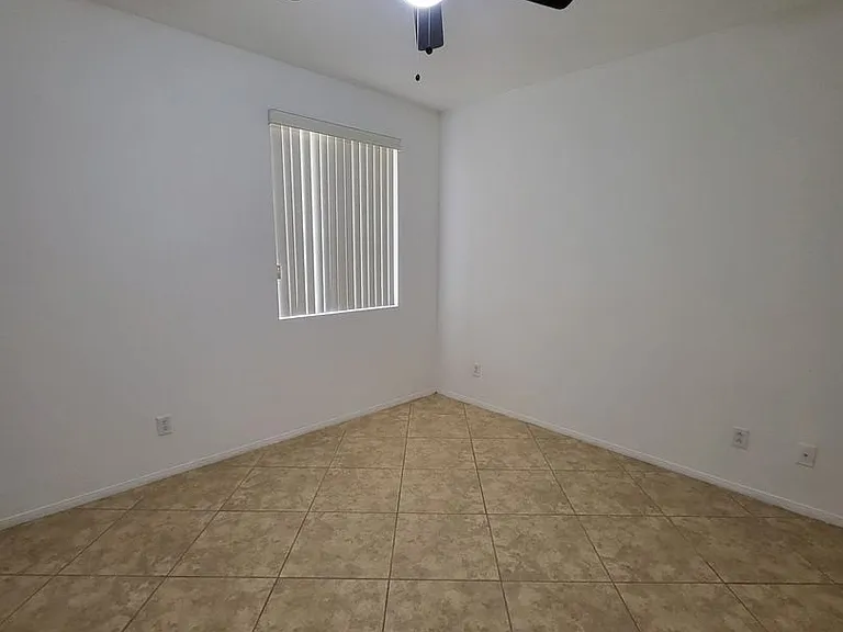 1873 Villines Ave — Photo 10