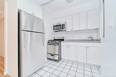 Rented by Living New York