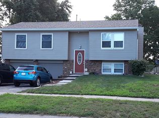 2153 Richmand Dr, Northwood, OH 43619