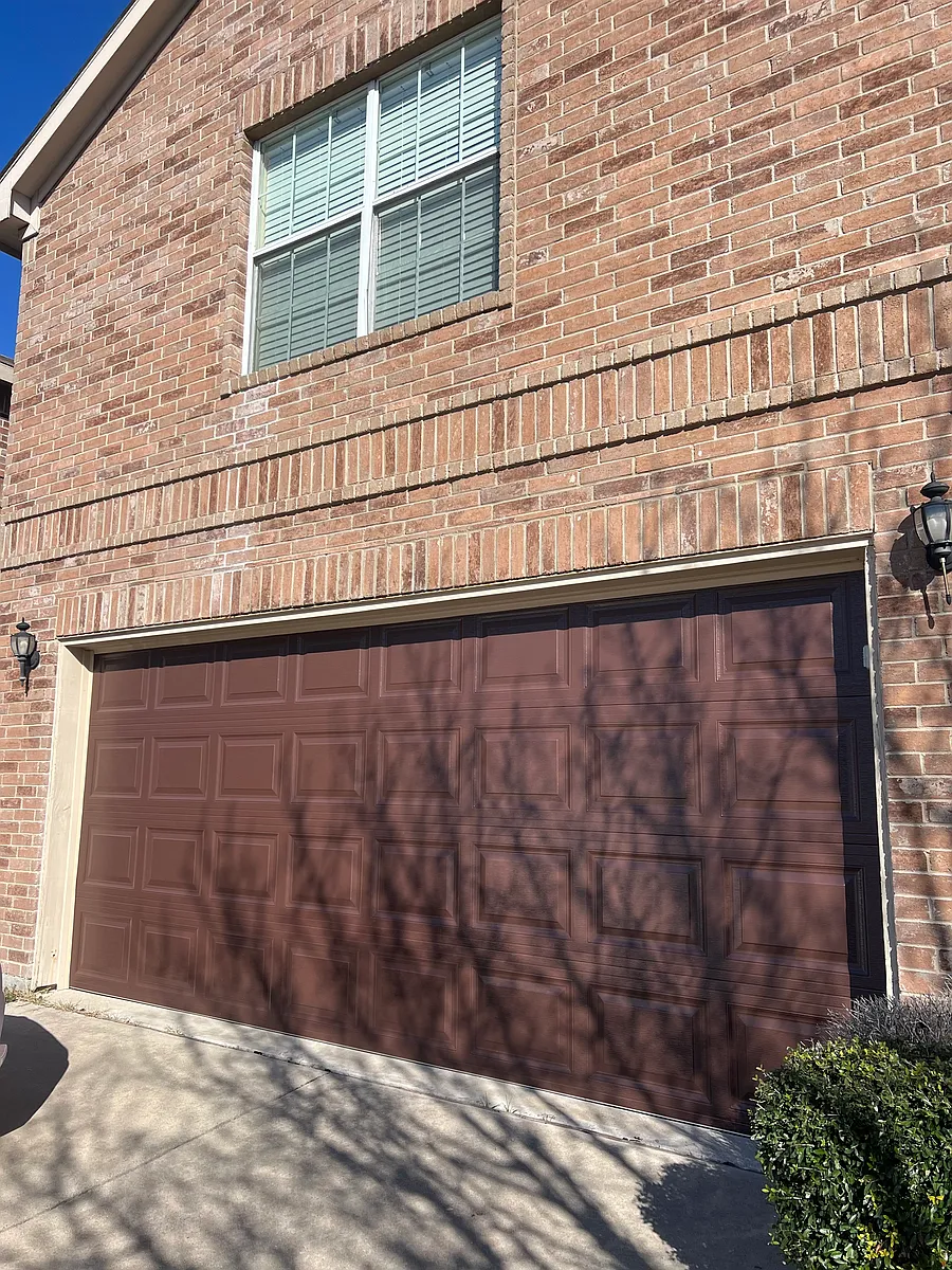 New Garage Door! - 3013 Wispy Trl