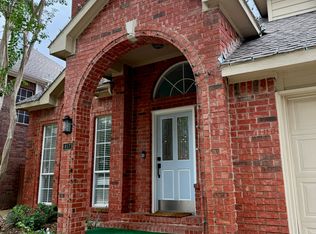 417 Moonlight Way, Irving, TX 75063