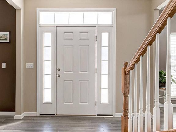 4th image of 125 Big Bend Way