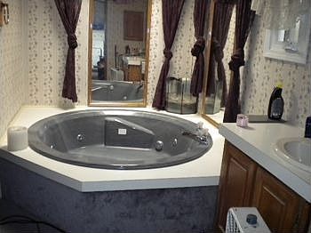 Jetted Tub in Master Bath