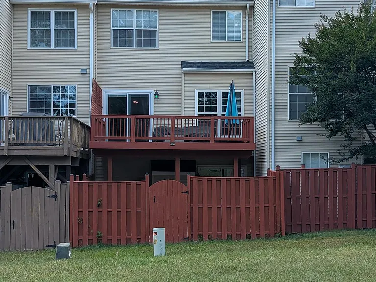 5181 Ballycastle Cir — Photo 3