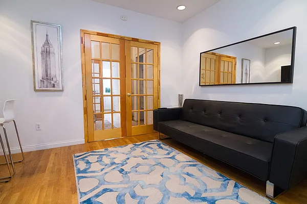 Rented by Union Square Property Management | media 39