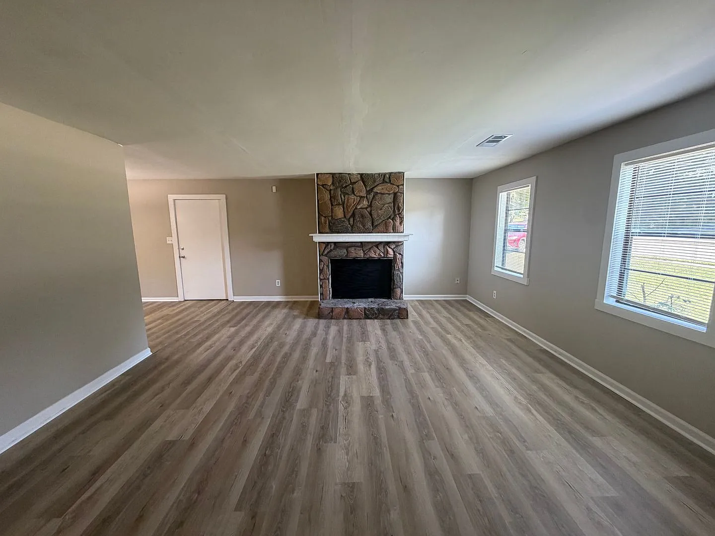 4125 Annistown Rd. — Photo 3