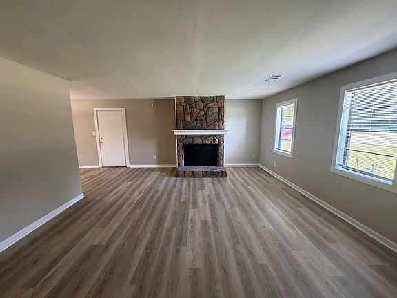3rd image of 4125 Annistown Rd