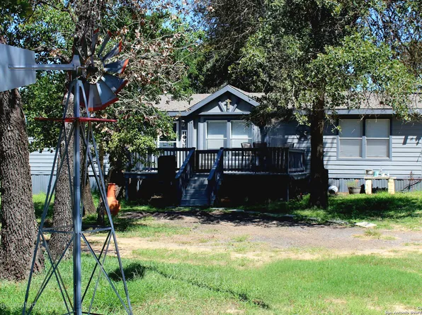 500 Spur Ridge, San Antonio, TX 78264