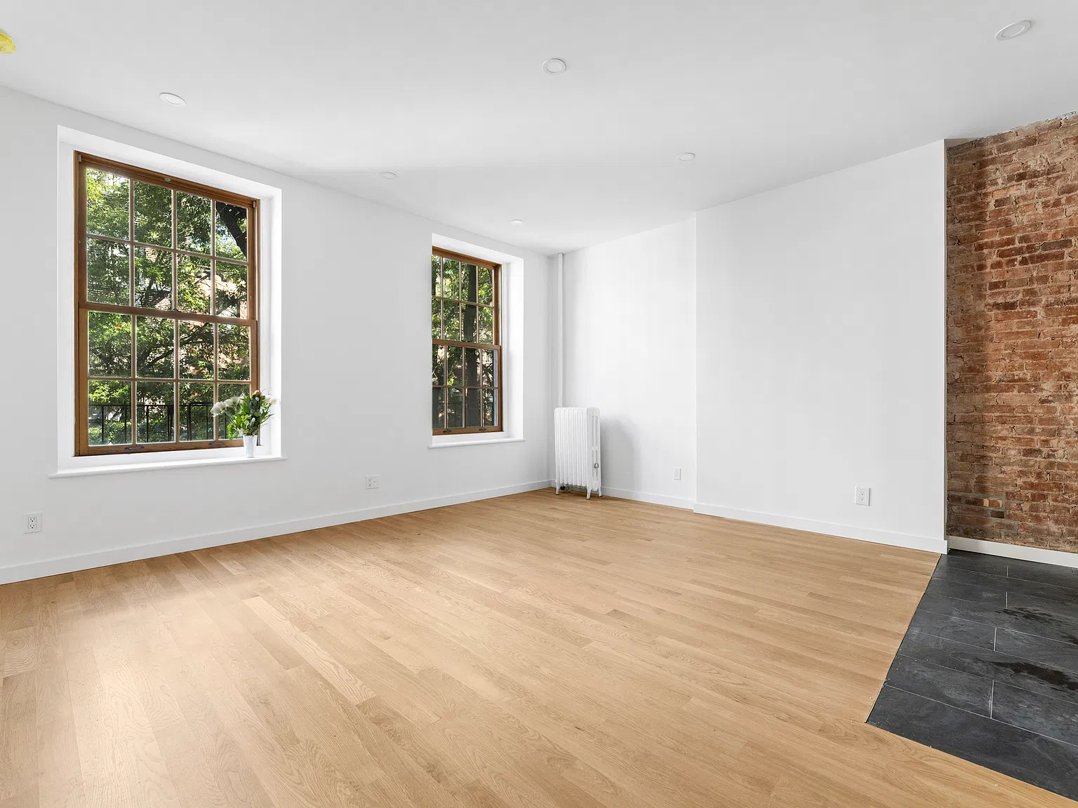14 Schermerhorn Street — Photo 3