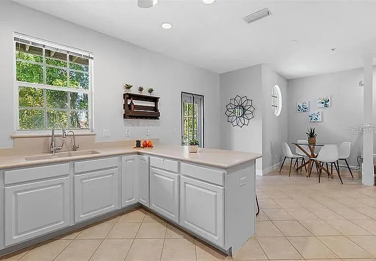 123 Shoals Cir — Photo 16
