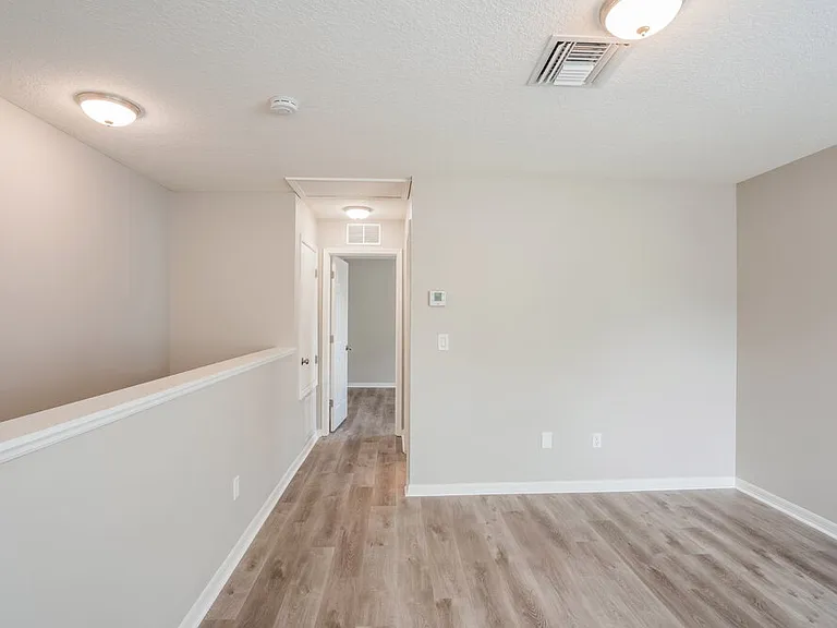 11410 Blue Lilac Ave — Photo 7