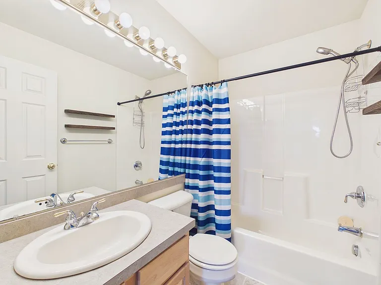 413 Waverly Rd — Photo 14