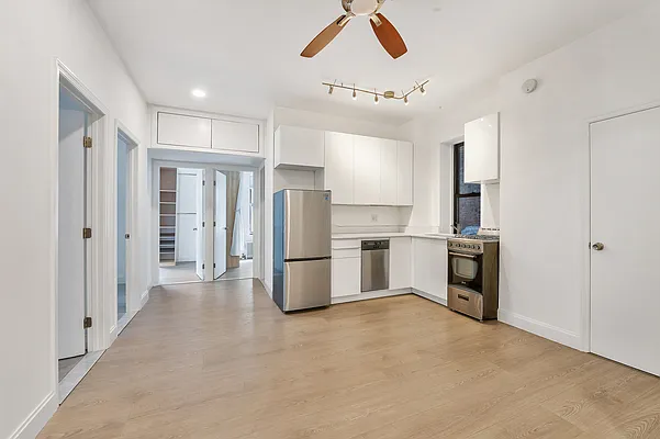 Rented by Aryeh Realty | media 28