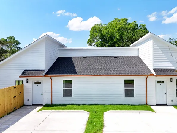 2217 Sayle St, Greenville, TX 75401