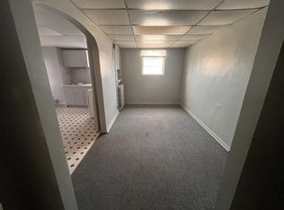 202 1/2 W Main St, Freeport, IL 61032
