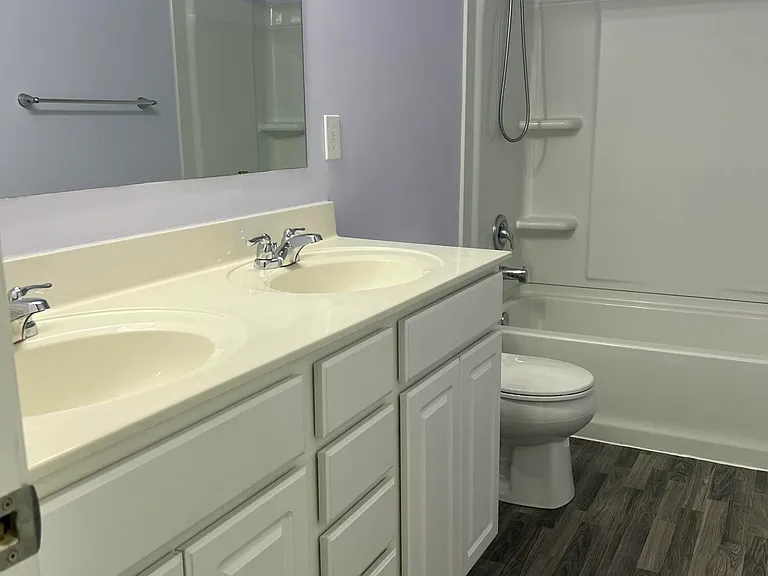5057 Tealwood Dr — Photo 15