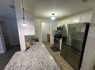 (Undisclosed Address), Londonderry, NH 03053