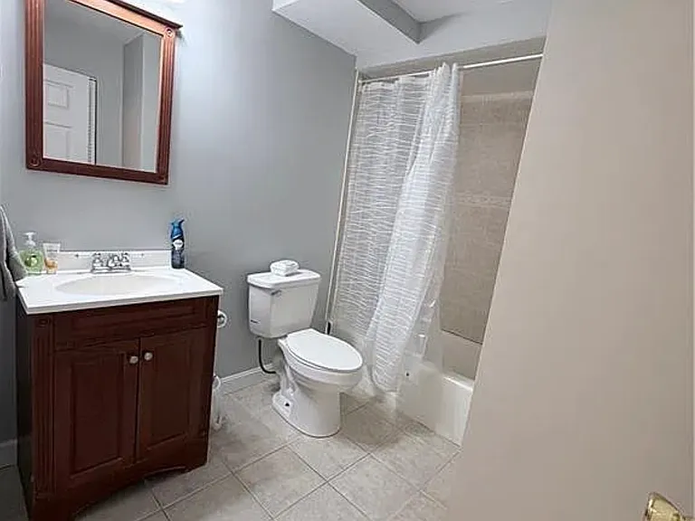 300 Smithfield Rd #P2-4 — Photo 7