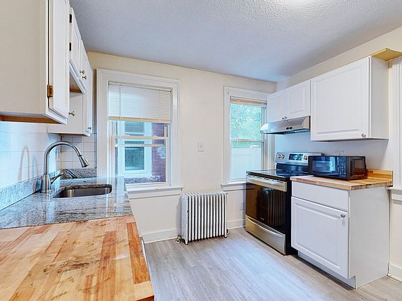 3rd image of 22 Nash St #1