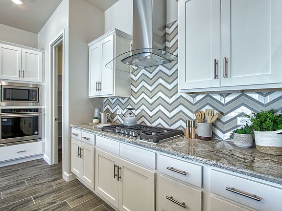 2124 Gourmet Kitchen