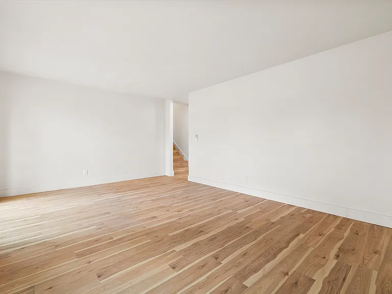 Bonus room/flex space
