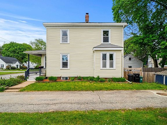 2nd image of 111 Linden St