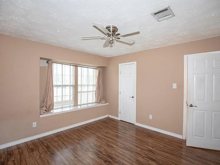 10514 Sagemeadow Ct — Photo 24