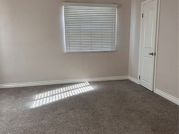 3rd image of 10917 Bryant St