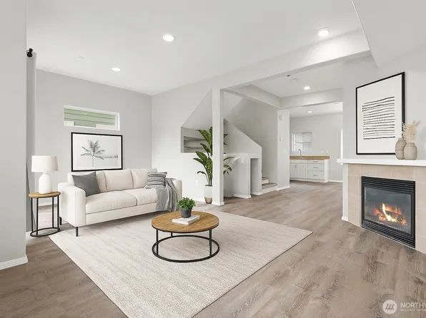 8077 165th Lane NE, Redmond, WA 98052