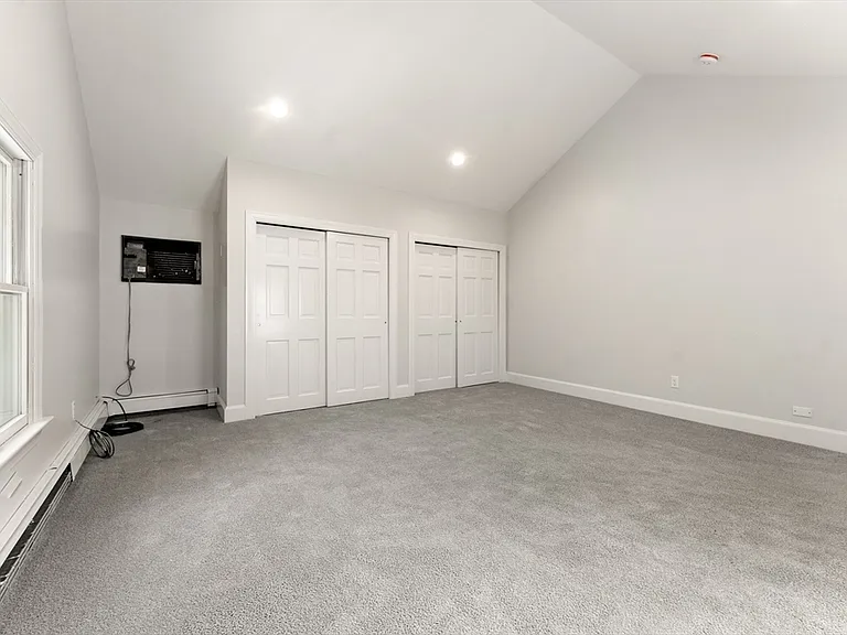 37 Cedar St #37 — Photo 17