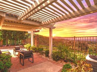 6117 E Garnet Cir, Anaheim, CA 92807